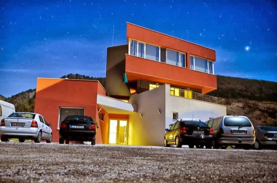Hotel "Villa Galiyana"