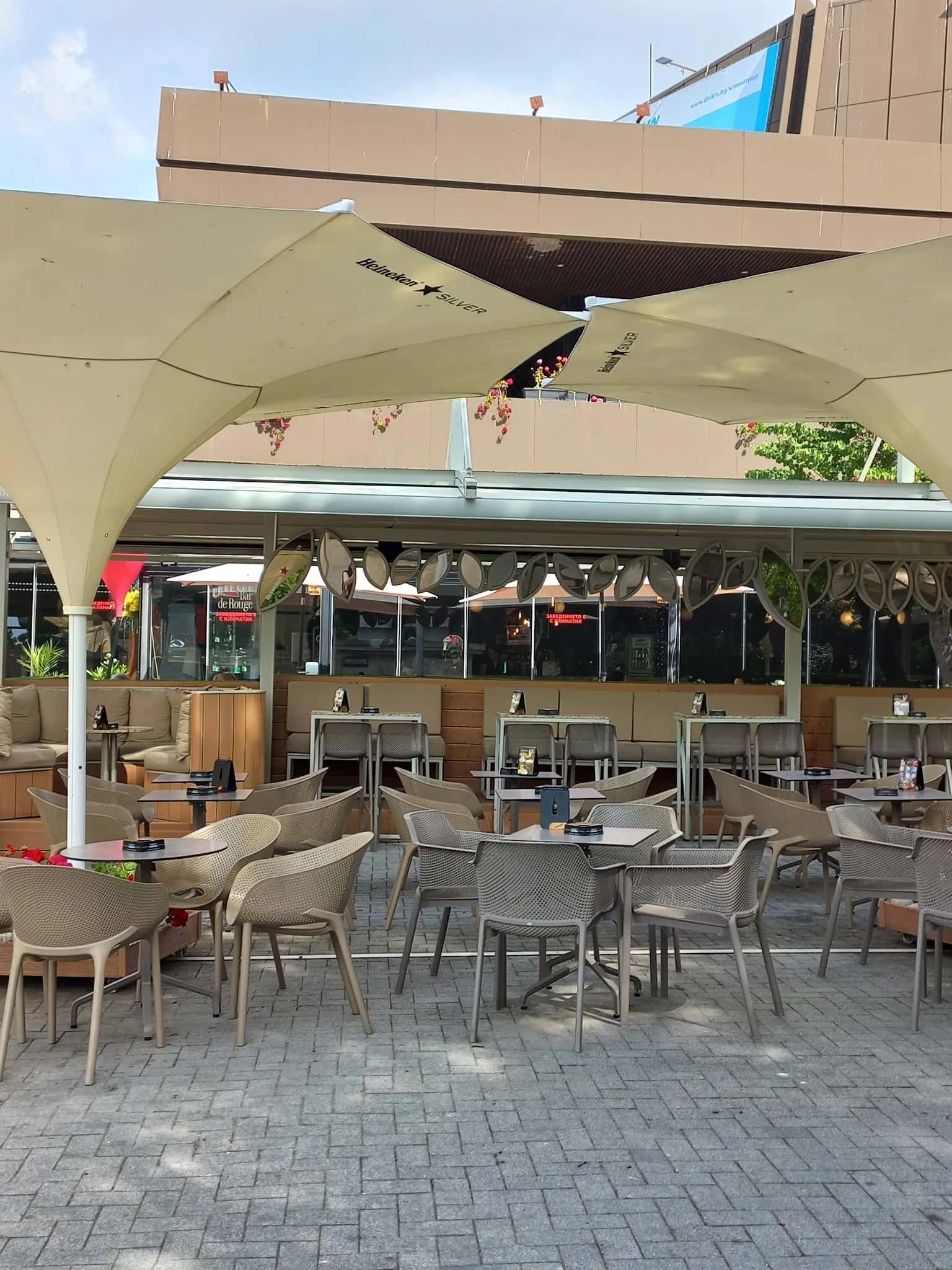 Bar de Rouge