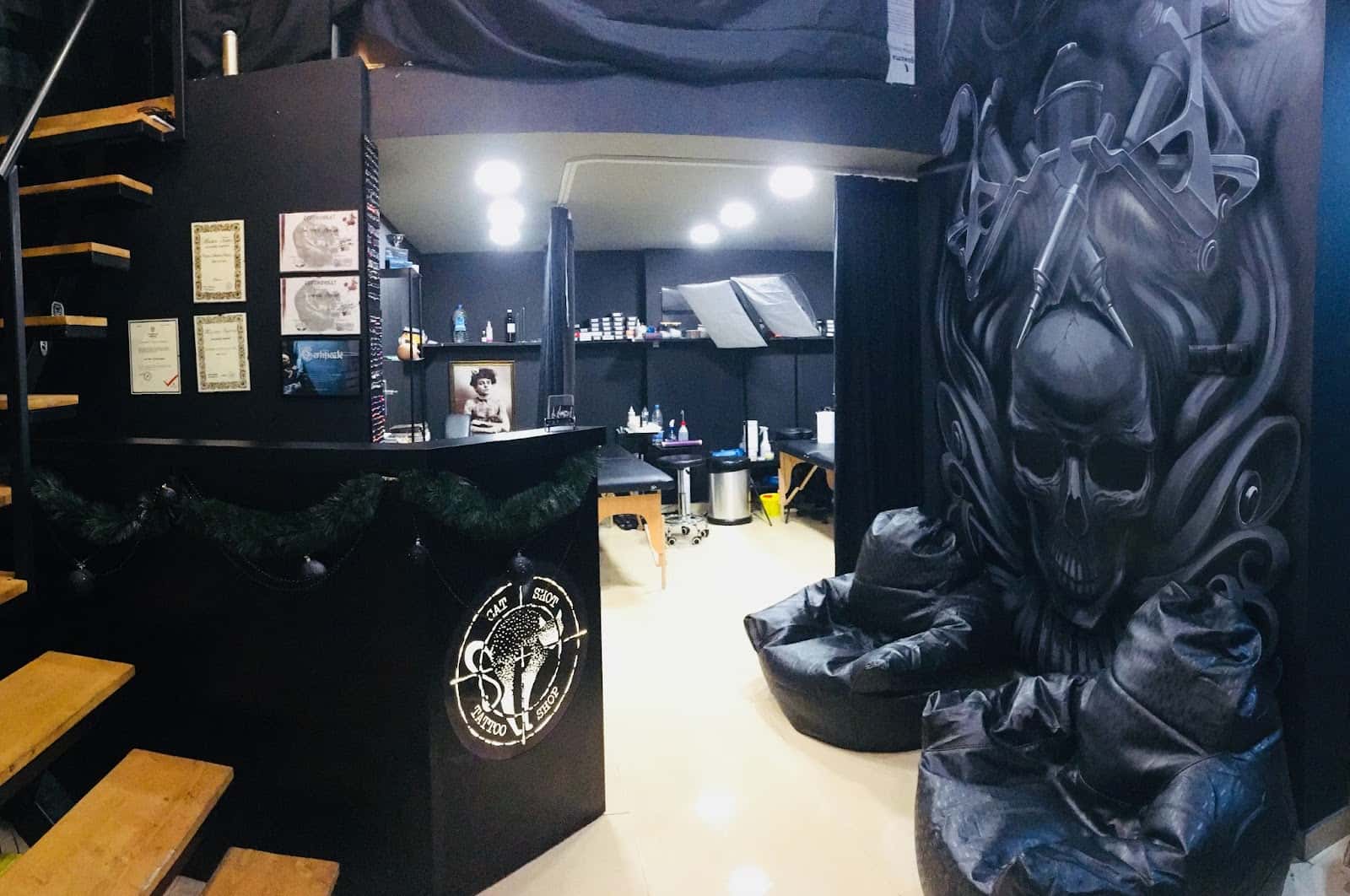 CAT SHOT TATTOO SHOP - CSTS tattoo studio