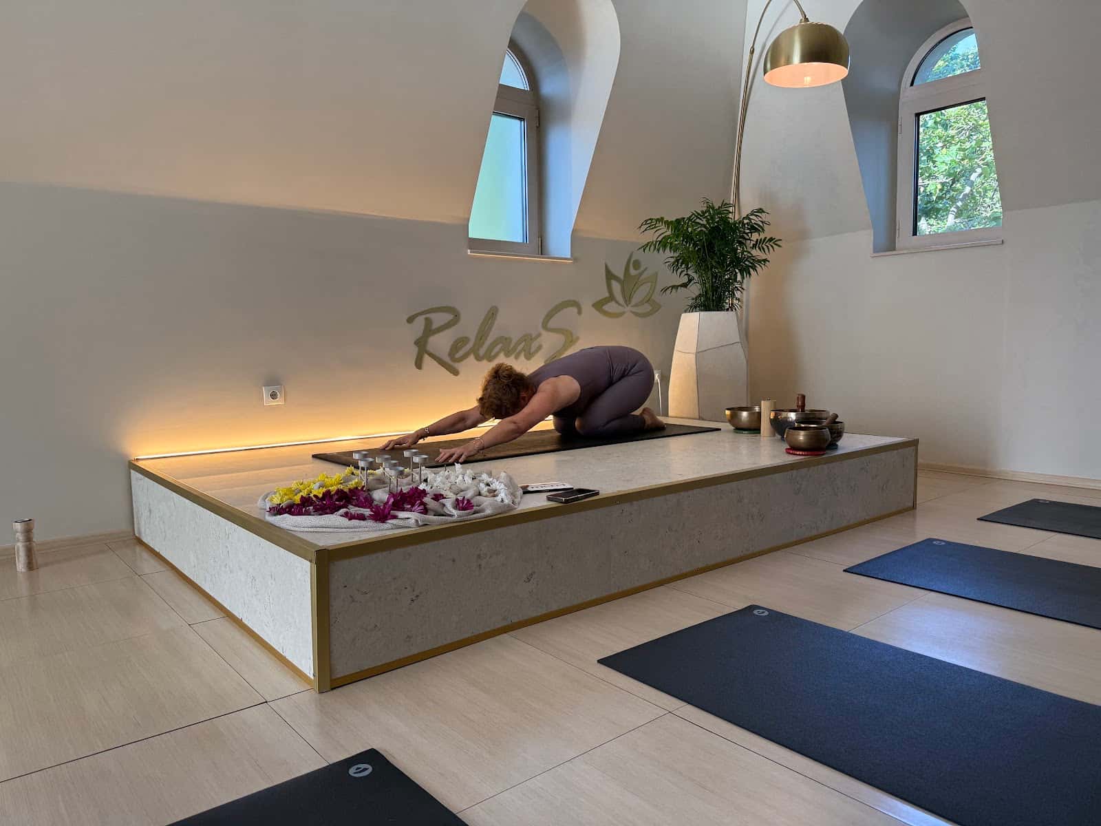 Йога и Пилатес студио Relax S - Бетховен