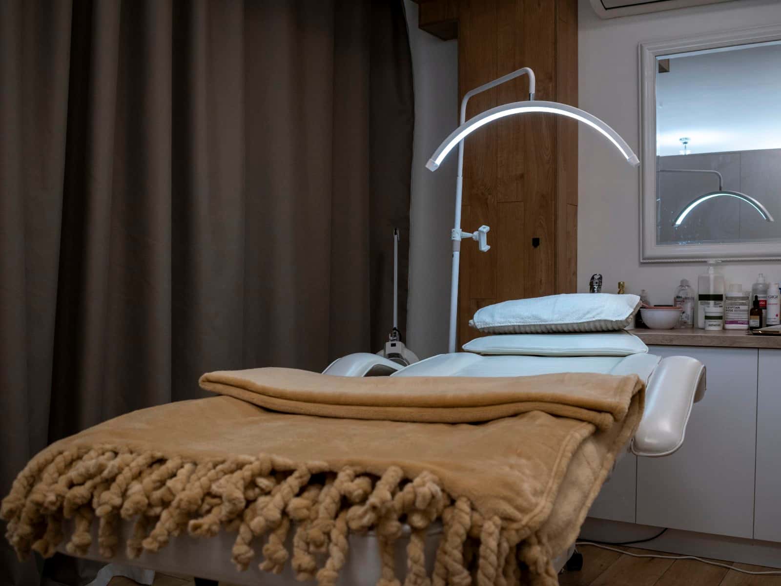 Естетично студио Саше / Aesthetic Room Cashe