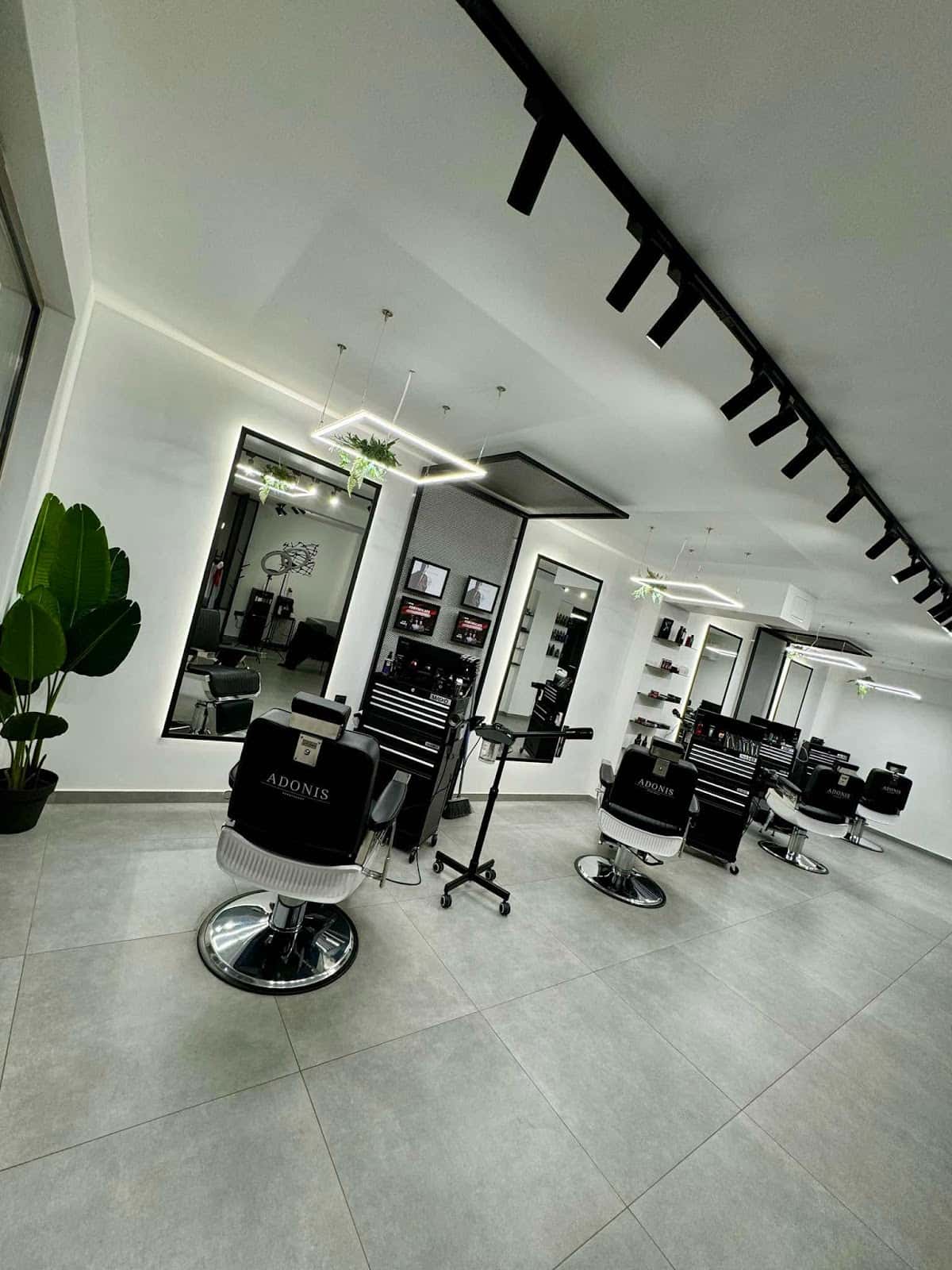 Adonis Barbershop