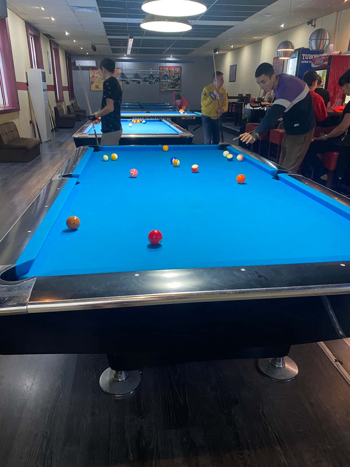 9 Ball Club / Kapana