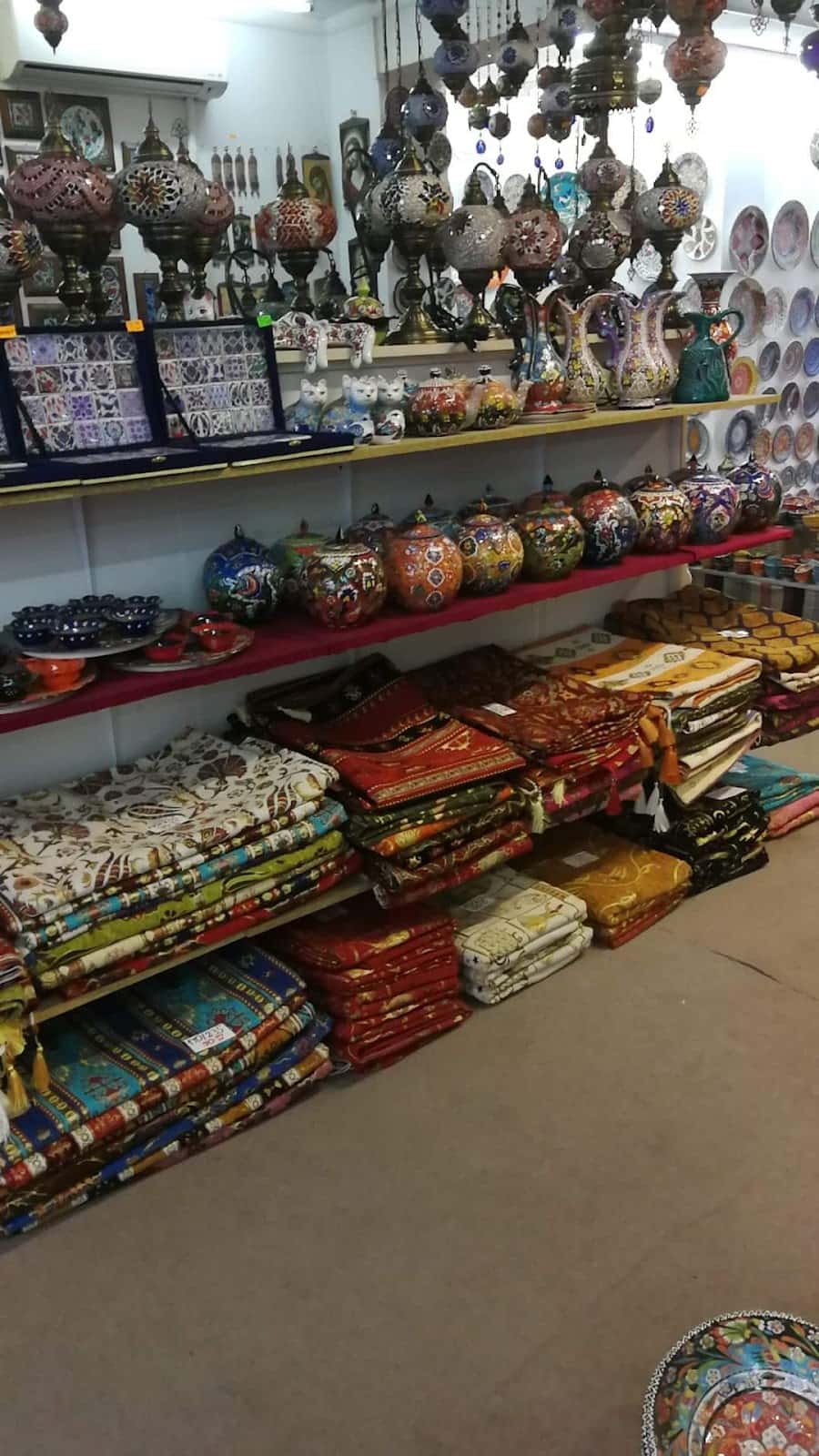 Турски магазин (Turkish shop)