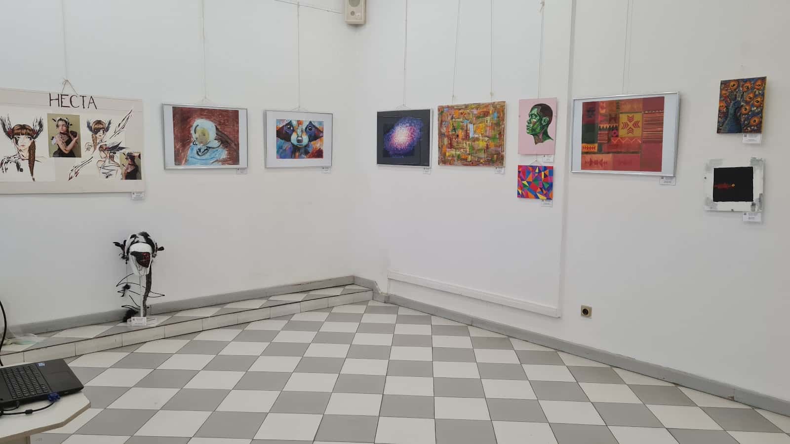 Национална гимназия за сценични и екранни изкуства