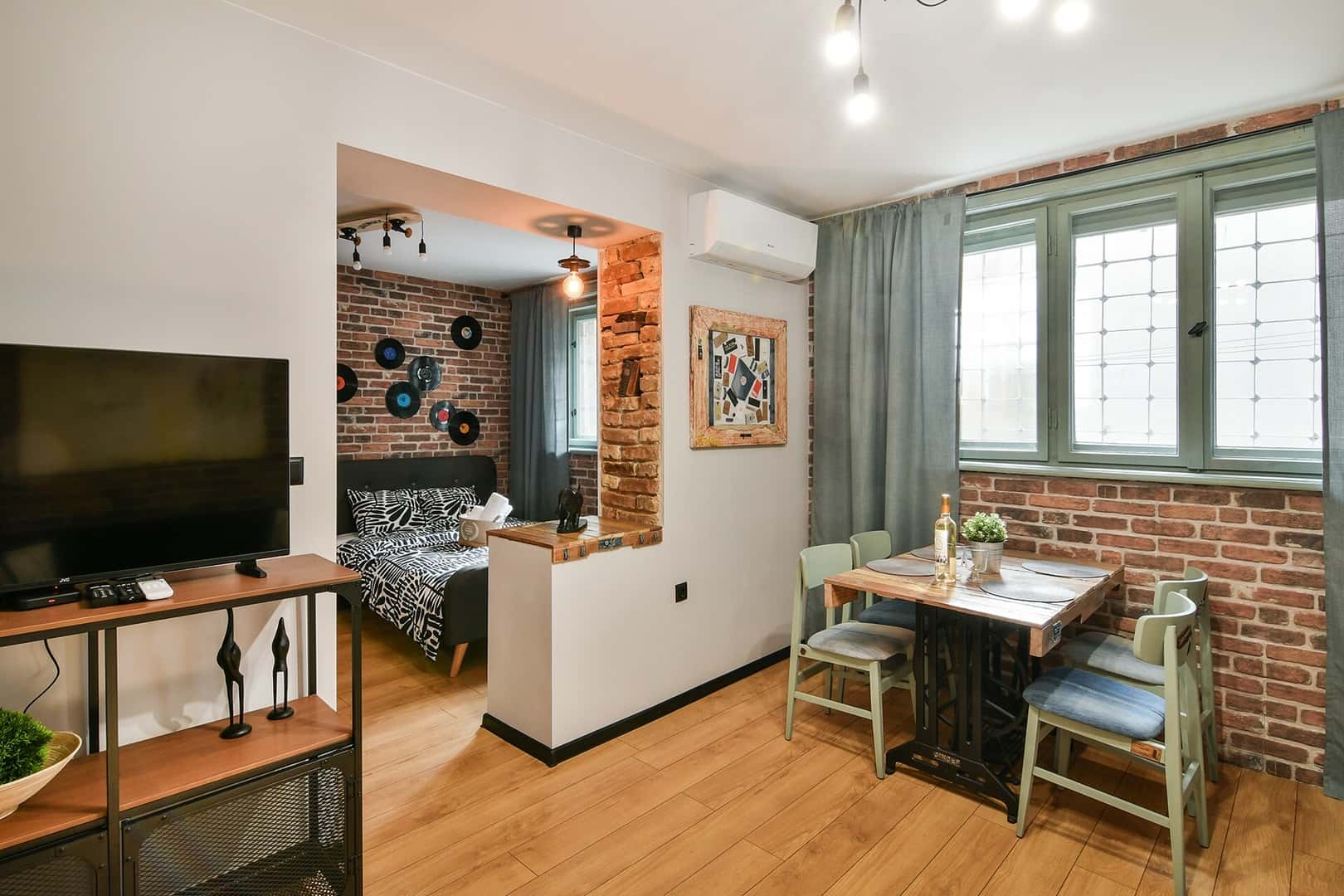 Handmade Central Studio