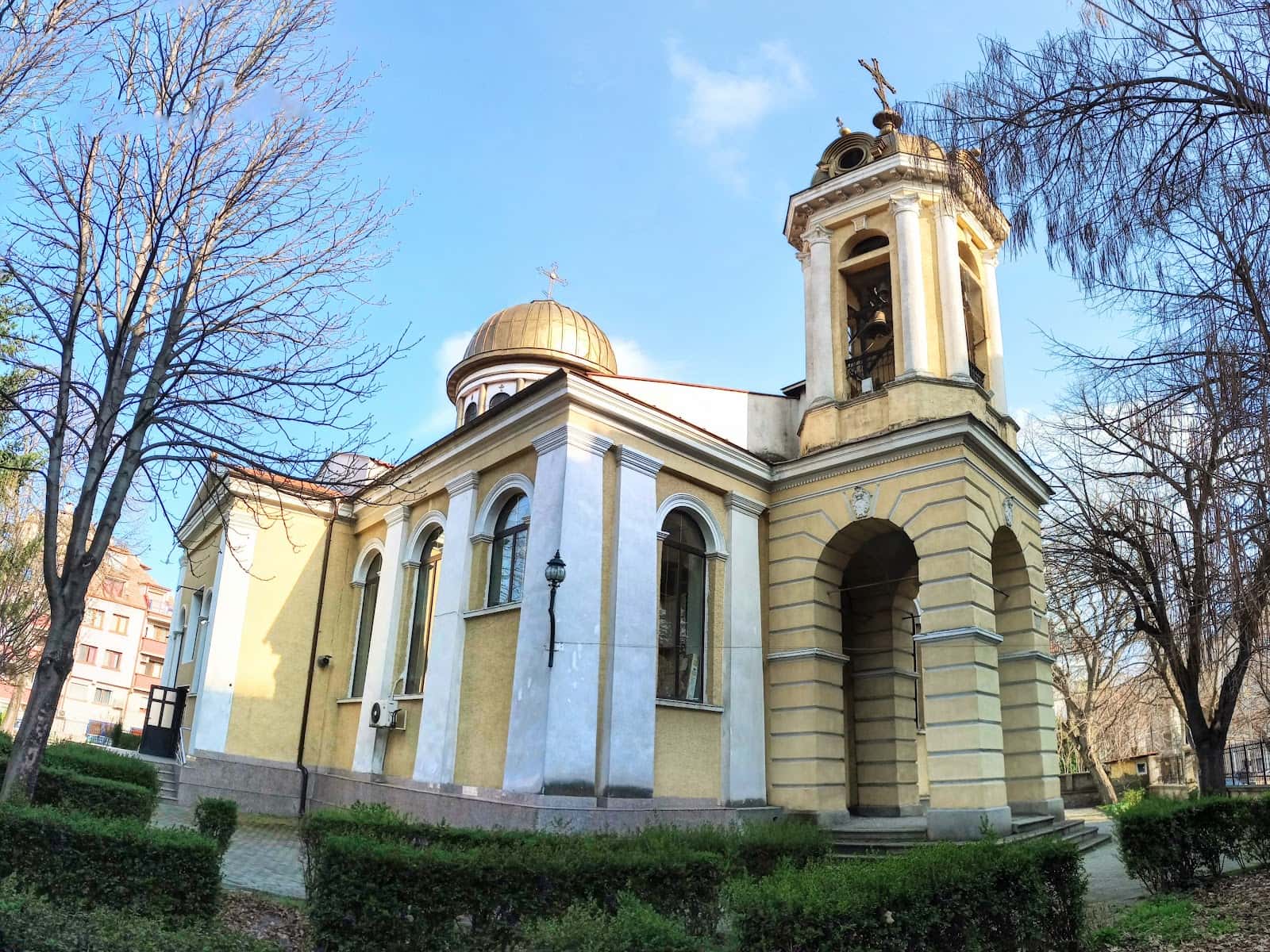 Храм „Свети Георги“