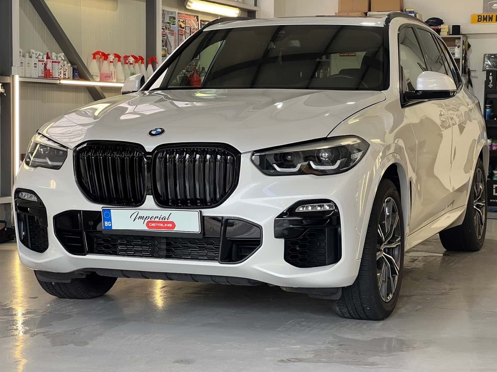 Детайлинг студио “ Imperial Detailing “ Професионално полиране на автомобили