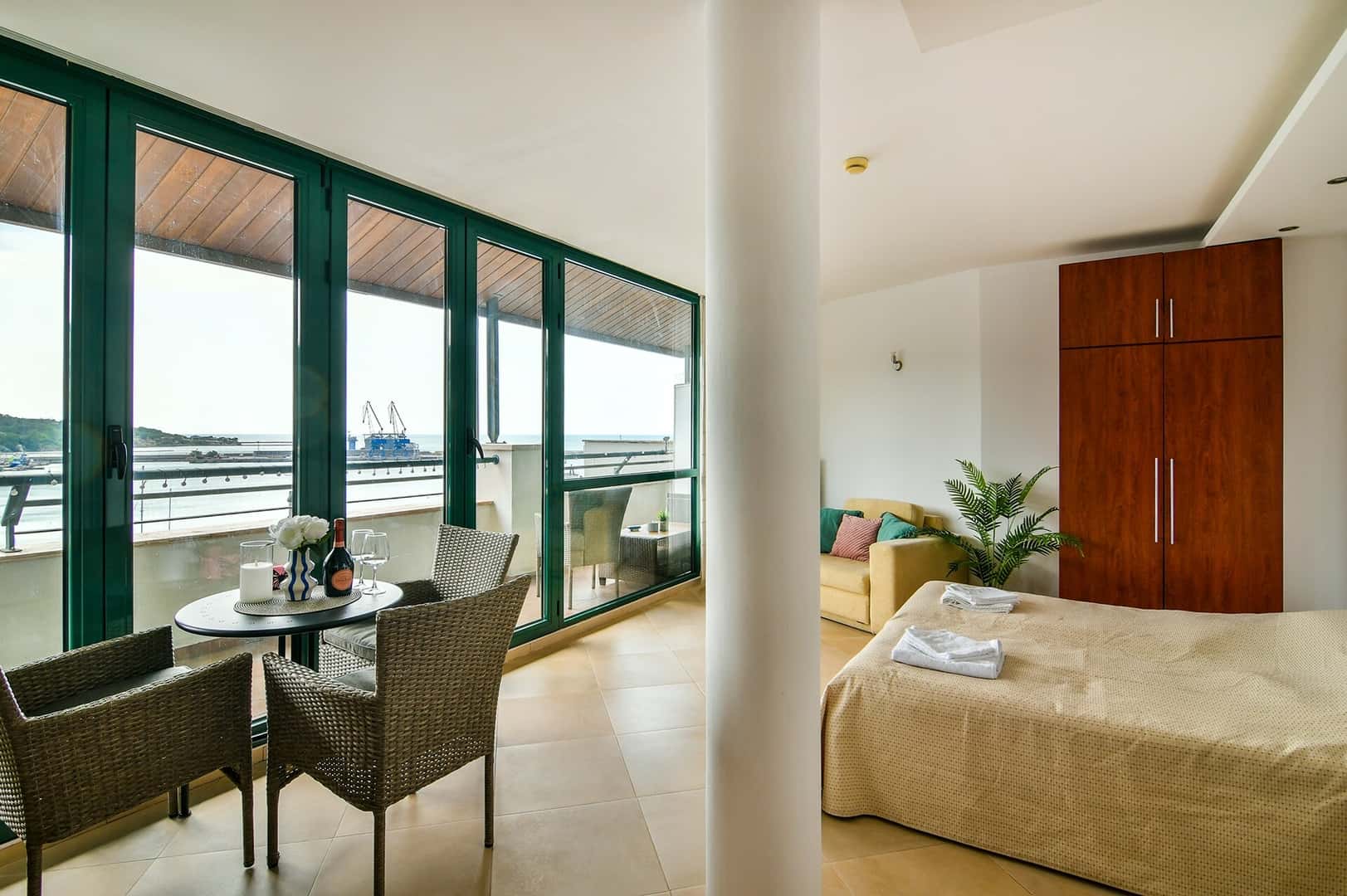 Studio Dream Sea Holiday