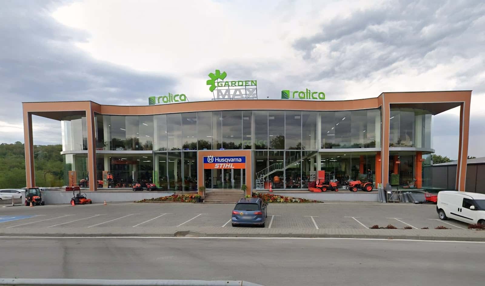 Мебелни Къщи Ralica