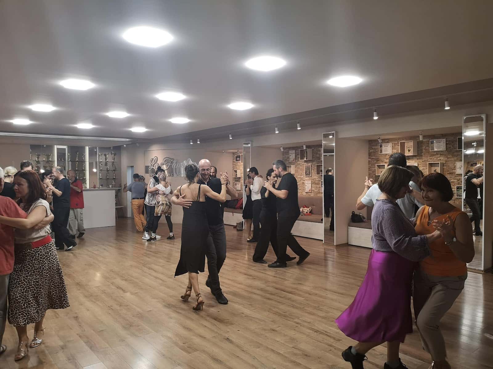 Tango Aficionado